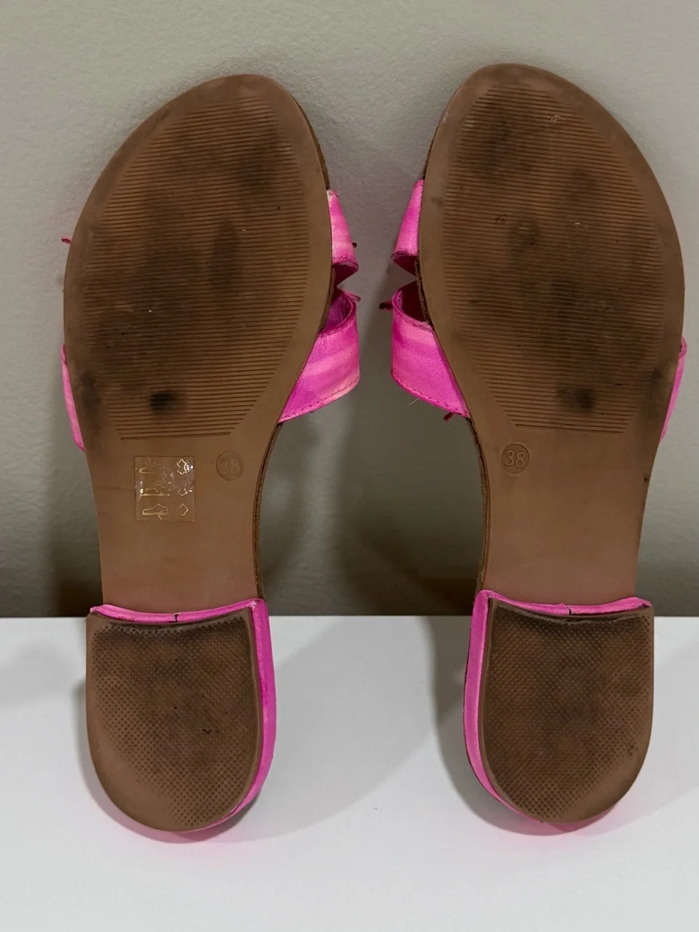 Anthropologie SHERIDAN MIA Pink Flower Suede Thongs Sandal Women Size 38